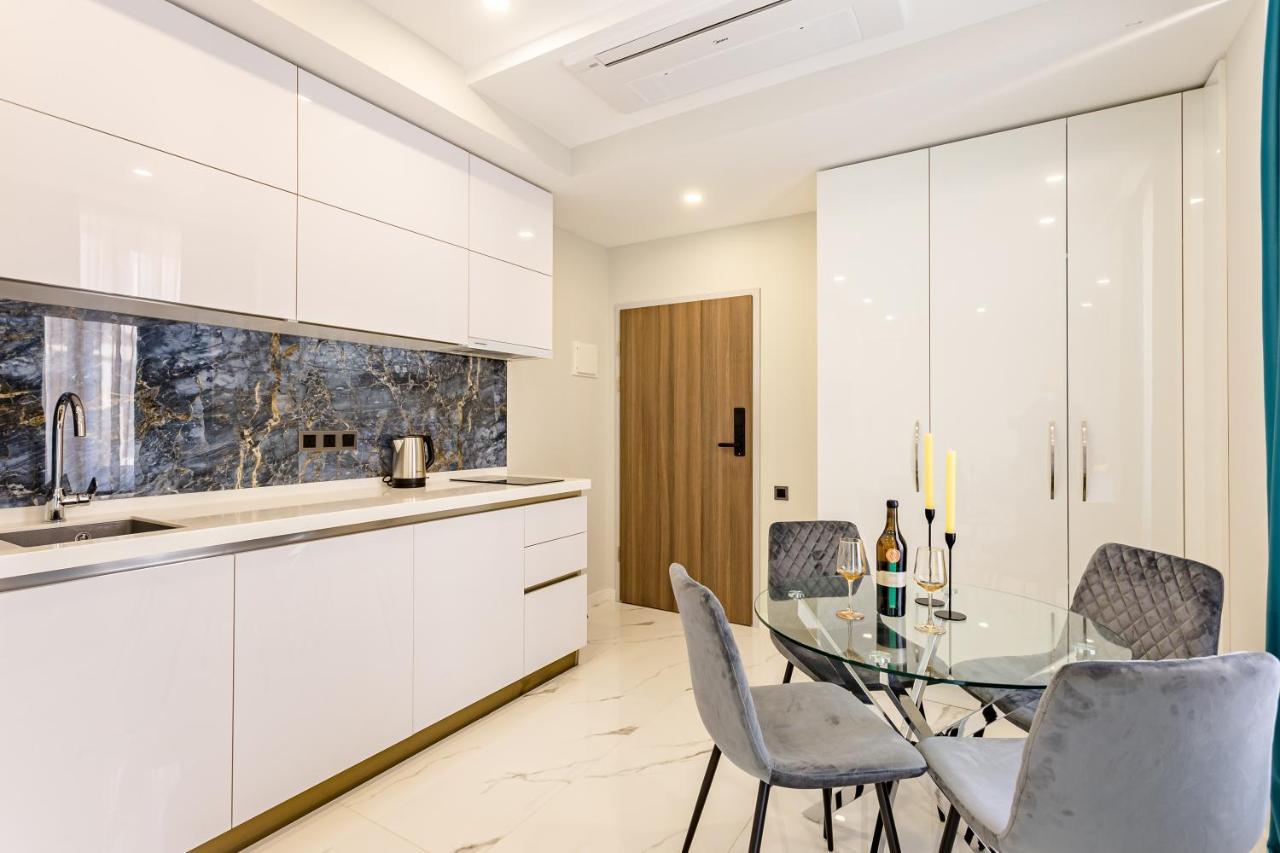 Orden Apart Hotel Tbilisi Exterior photo